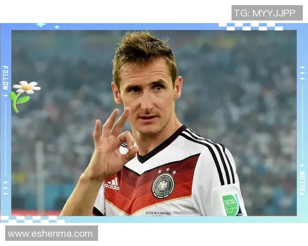 美国足球传奇人物的辉煌历程与纪念活动探讨 美国足球传奇人物的辉煌历程与纪念活动探讨